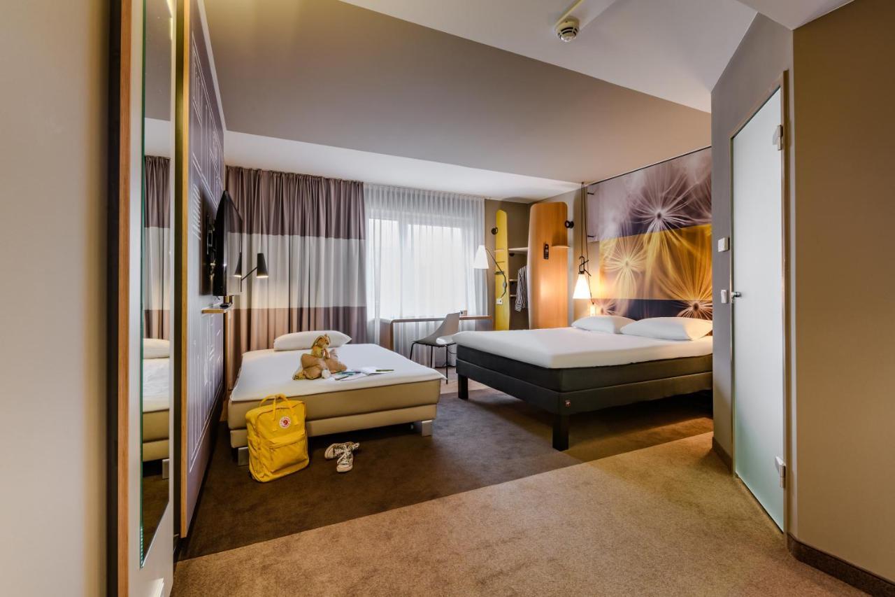 Отель Ibis Luebeck City Экстерьер фото